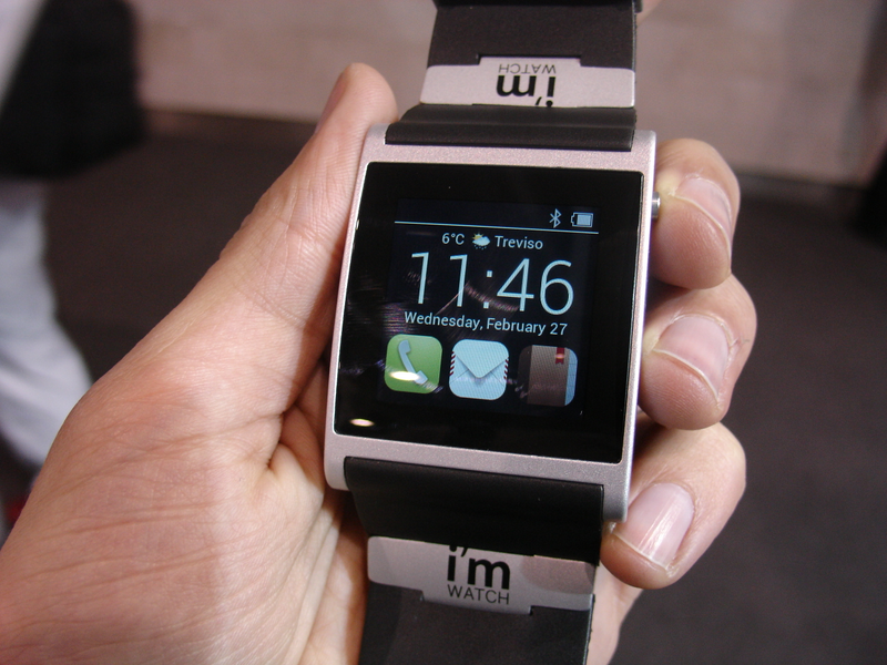 Illustration for article titled I'm Watch, o cómo no diseñar nunca, jamás, un reloj inteligente